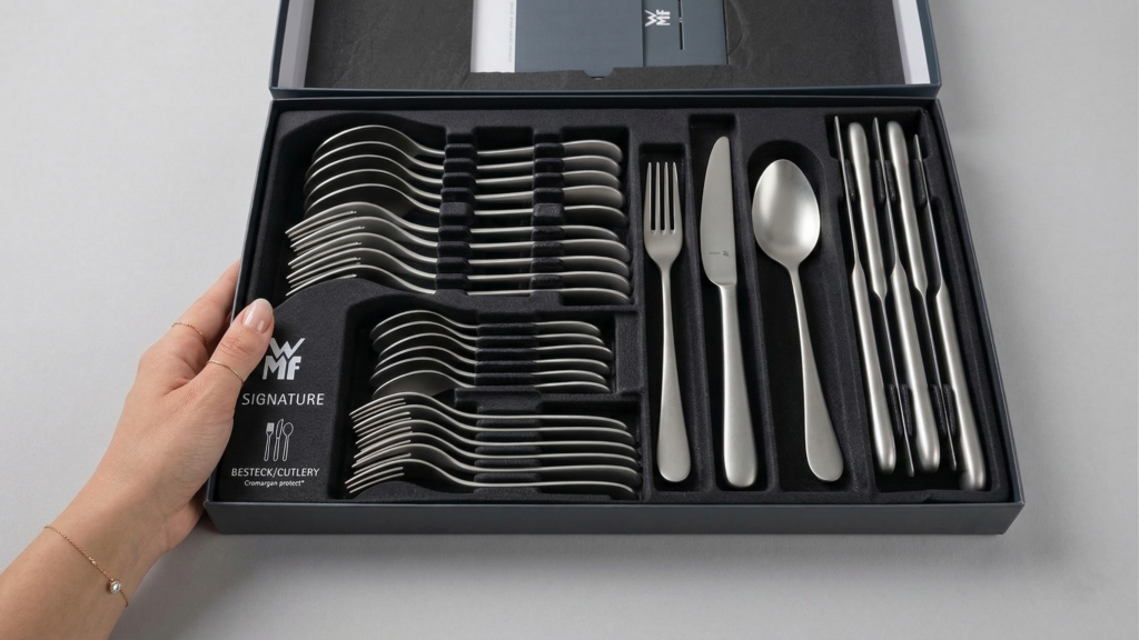 WMF Merit Besteck-Set 30-teilig sandgestrahlt mit Cromargan protect, 6 Personen, in hochwertiger Geschenkbox